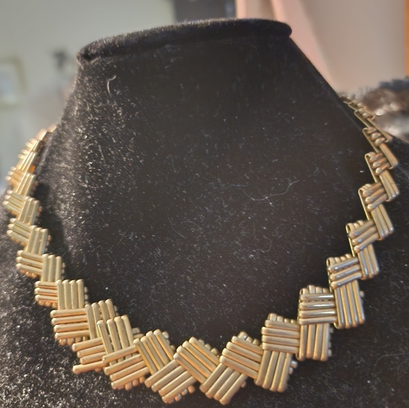 Elegant Vtg. Art Deco Necklace - Picture 1 of 7